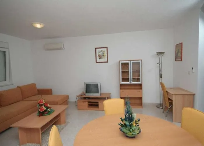 Bayview Апартаменти