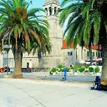 Bayview Τρογκίρ