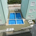 Bayview Διαμέρισμα *